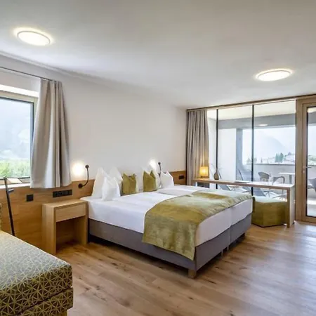Gardenhotel Crystal 4* Fügen