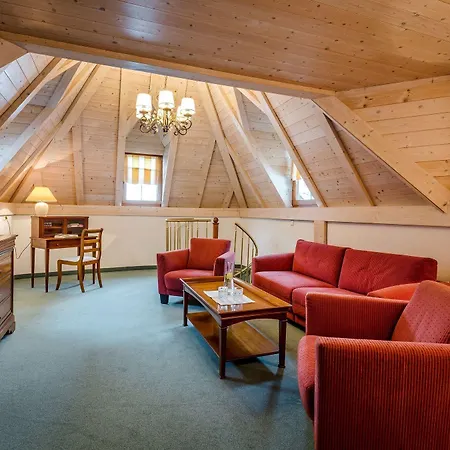 Gardenhotel Crystal Hotel Fügen