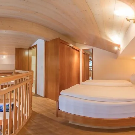 Hotel Gardenhotel Crystal