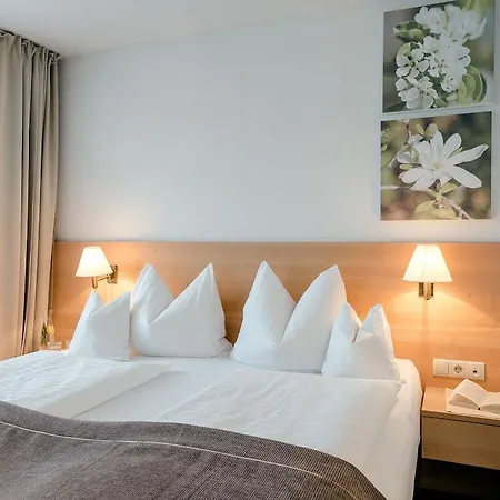 Gardenhotel Crystal 4* Fügen