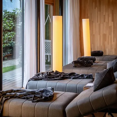 Gardenhotel Crystal