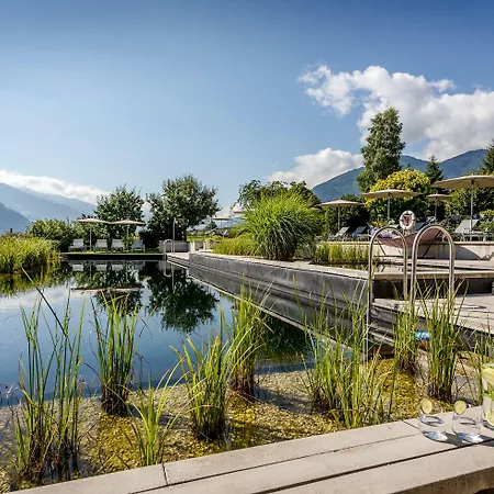 Gartenhotel Crystal Hotel 4*