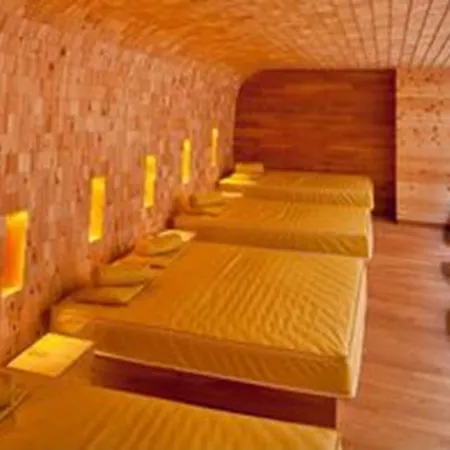 Gartenhotel Crystal - 4 Sterne Superior Hotel Fügen