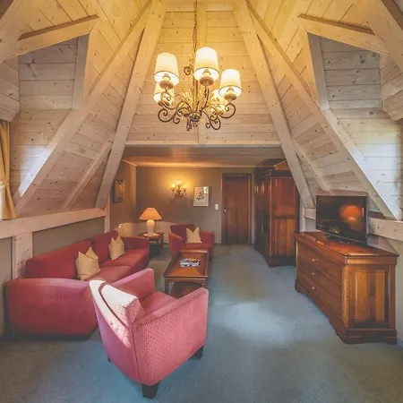 Gartenhotel Crystal 호텔 4*