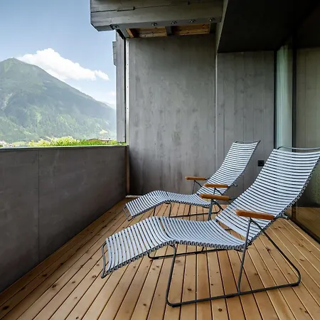 Hotel Gartenhotel Crystal 4*