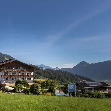 Gartenhotel Crystal Fügen