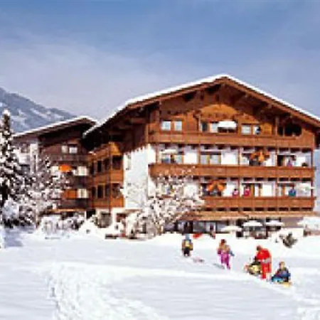 Hotel Gardenhotel Crystal 4*