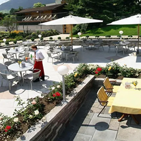 Hotel Gardenhotel Crystal Fügen
