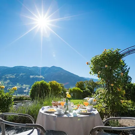 Hotel Gartenhotel Crystal