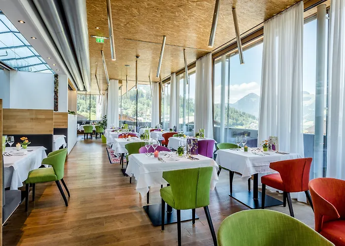 Gartenhotel Crystal Hotel Fuegen