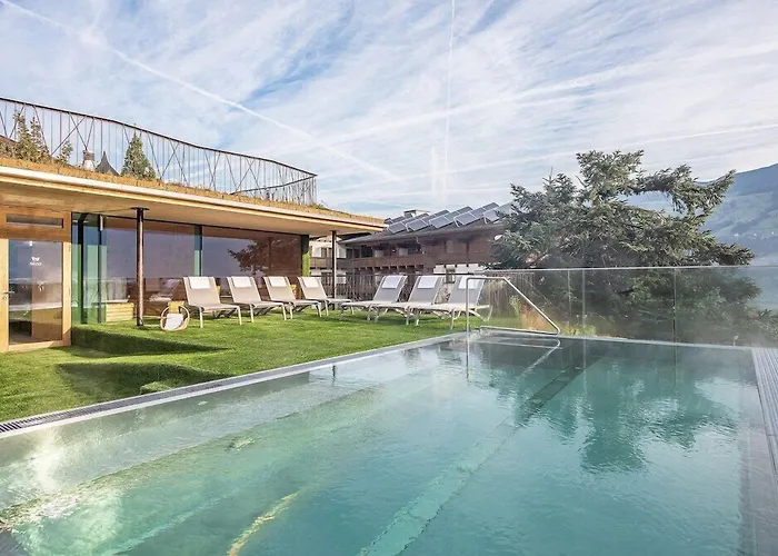 Gartenhotel Crystal 4*