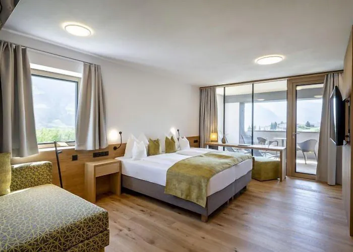 Gartenhotel Crystal 4* פוגן