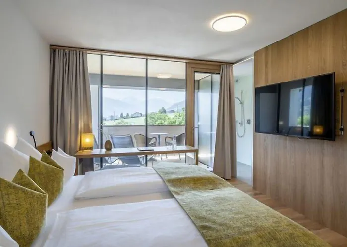 Gartenhotel Crystal 4* פוגן