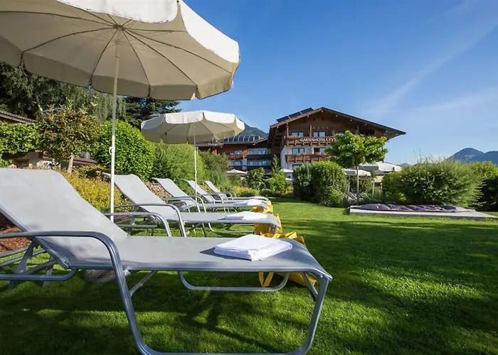 Gartenhotel Crystal מלון