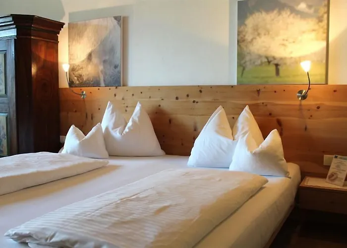 Gartenhotel Crystal Hotel Fuegen