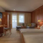 Gartenhotel Crystal Szálloda