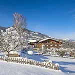 Szálloda Gartenhotel Crystal