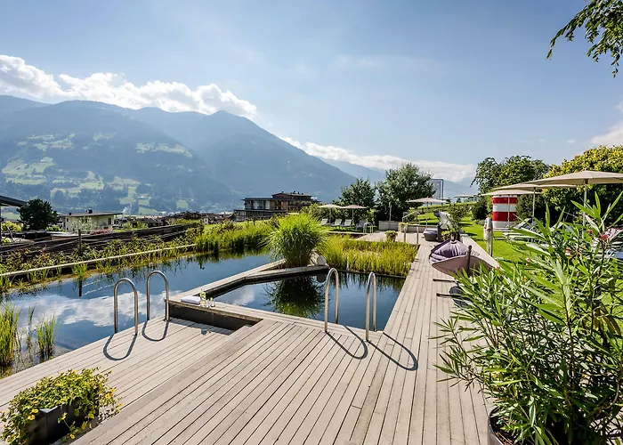 ホテル Gartenhotel Crystal フューゲン