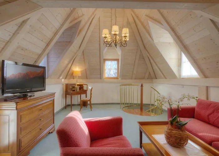 Gartenhotel Crystal ホテル