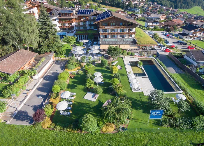 Gartenhotel Crystal Hotel Fügen